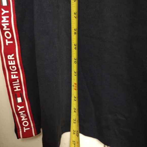 Large Tommy Hilfiger Classic T-Shirt Dress. - Picture 7 of 11